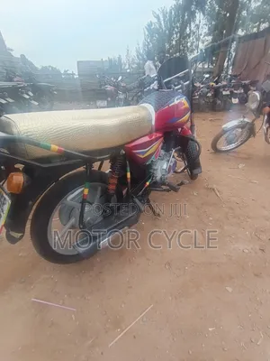 Bajaj CT 125X 2024 Red