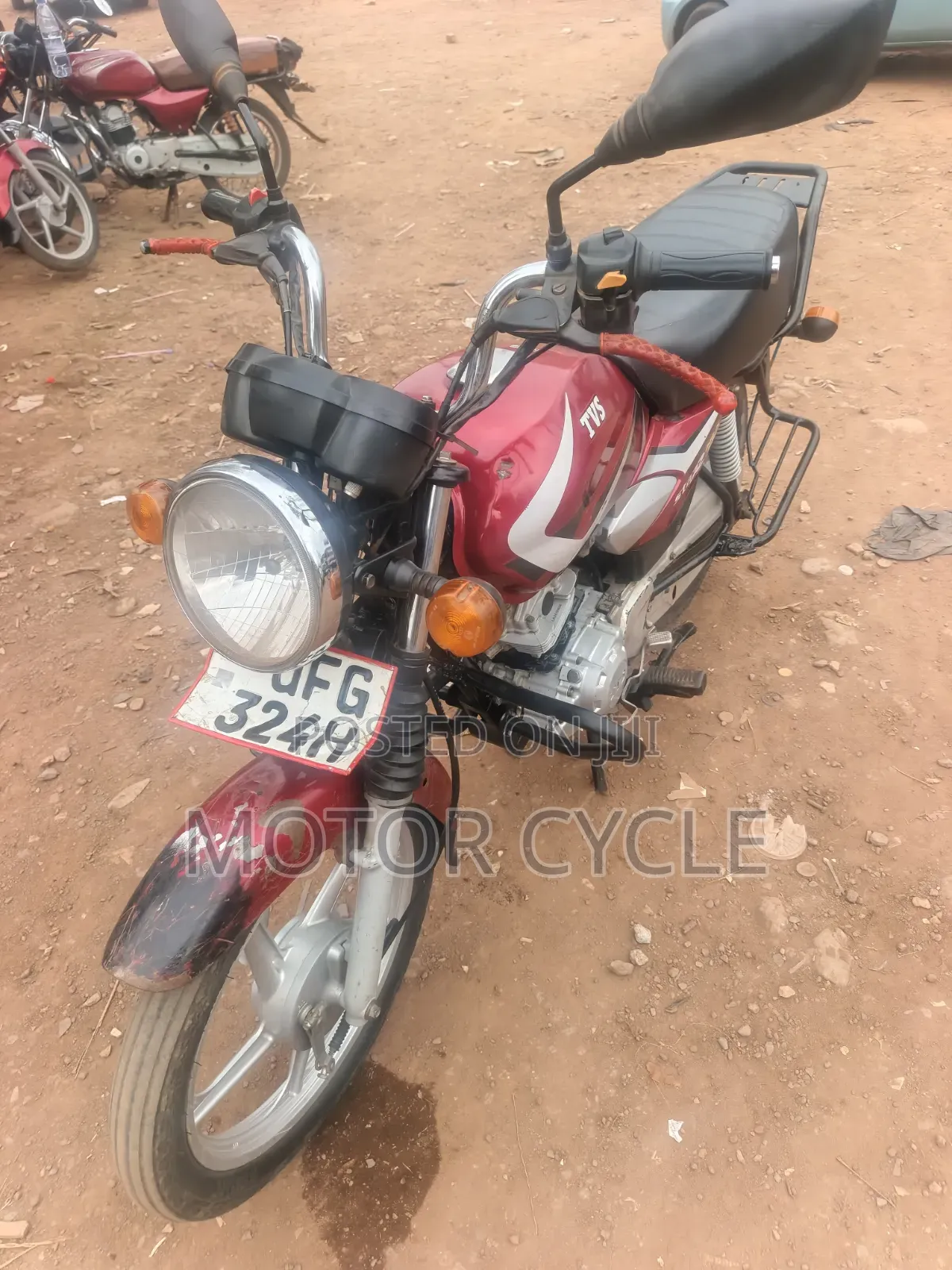 TVS HLX 125 2022 Pink
