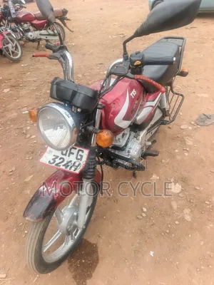 TVS HLX 125 2022 Pink