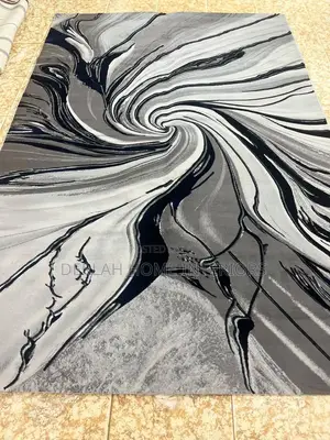 Center Table Smooth Carpet
