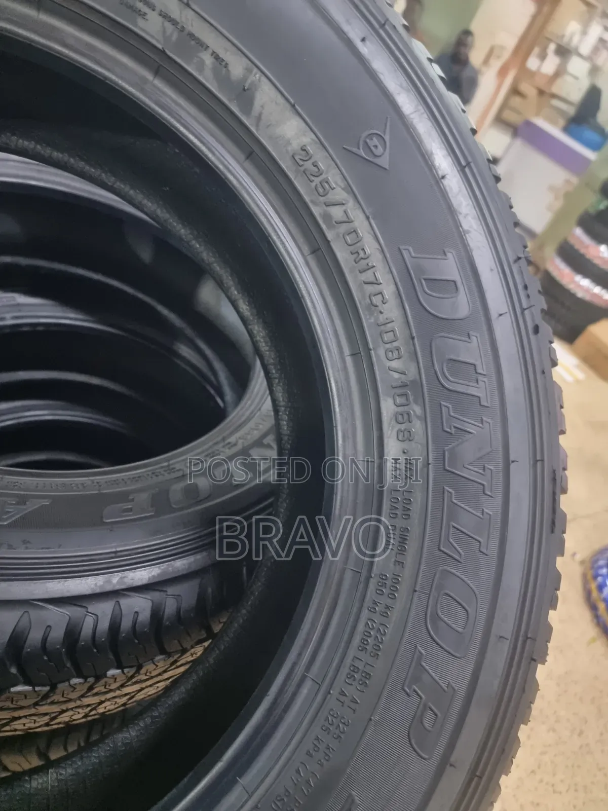 225/70r17 Dunlop Good Condition for Harrier