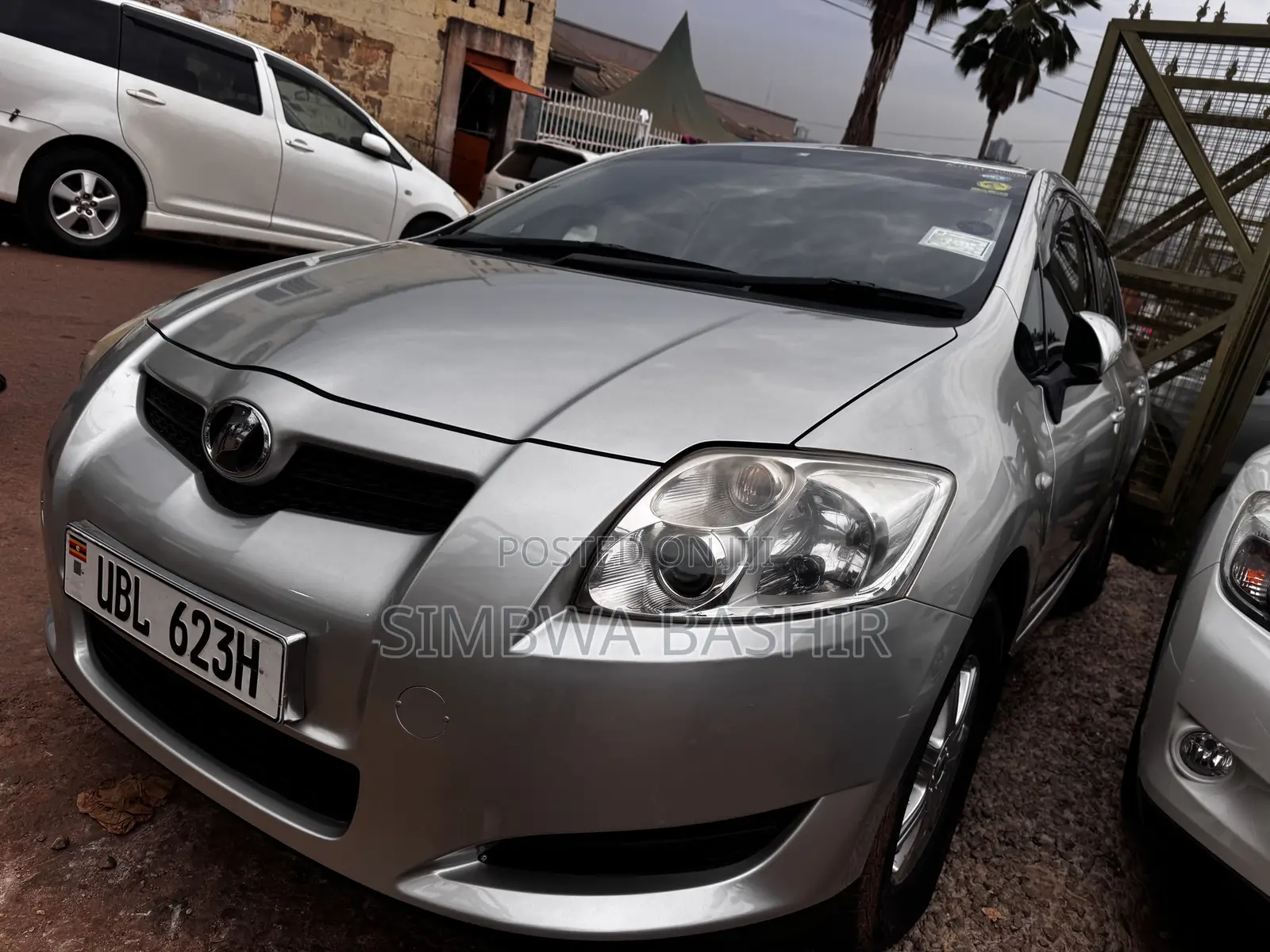 Toyota Auris 2009 Silver