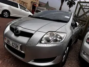 Toyota Auris 2009 Silver