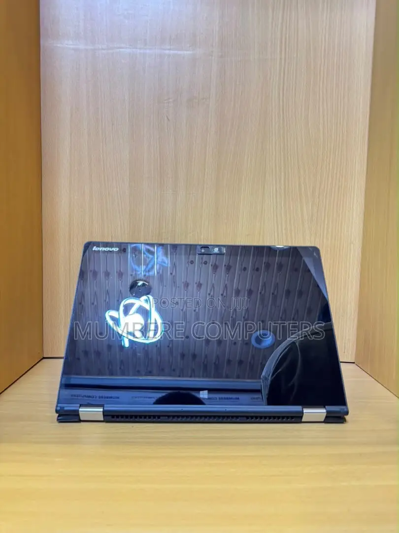 Laptop Lenovo Yoga 700 8GB Intel Core i5 SSD 256GB