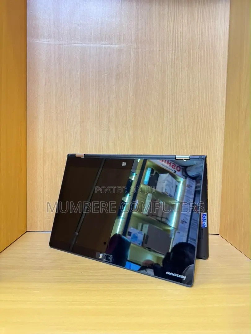 Laptop Lenovo Yoga 700 8GB Intel Core i5 SSD 256GB