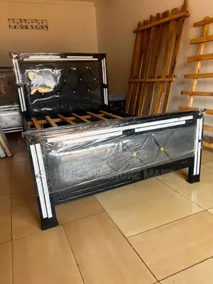 4*6 Leathered Bed