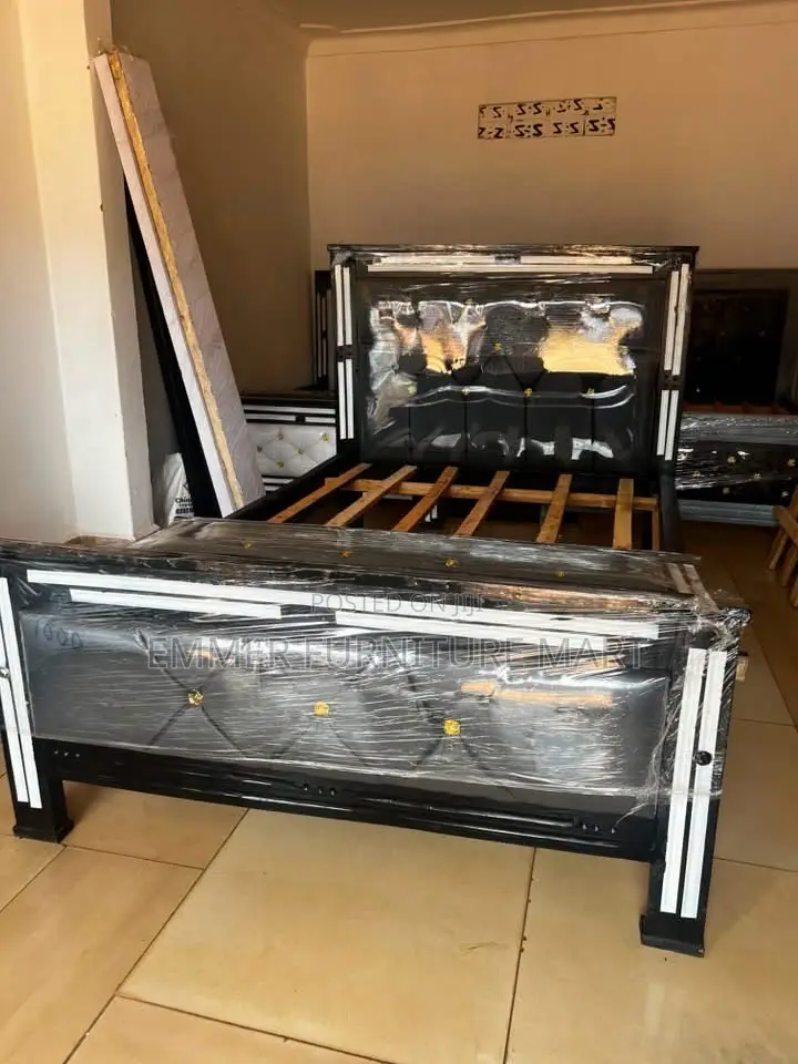 4*6 Leathered Bed
