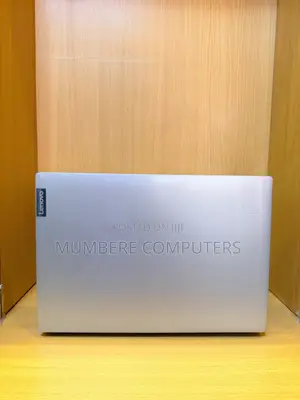 Laptop Lenovo V330 8GB AMD Ryzen 3 SSD 256GB