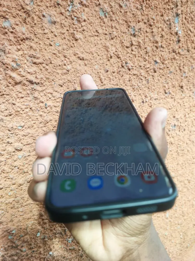Samsung Galaxy S20 128 GB Gray