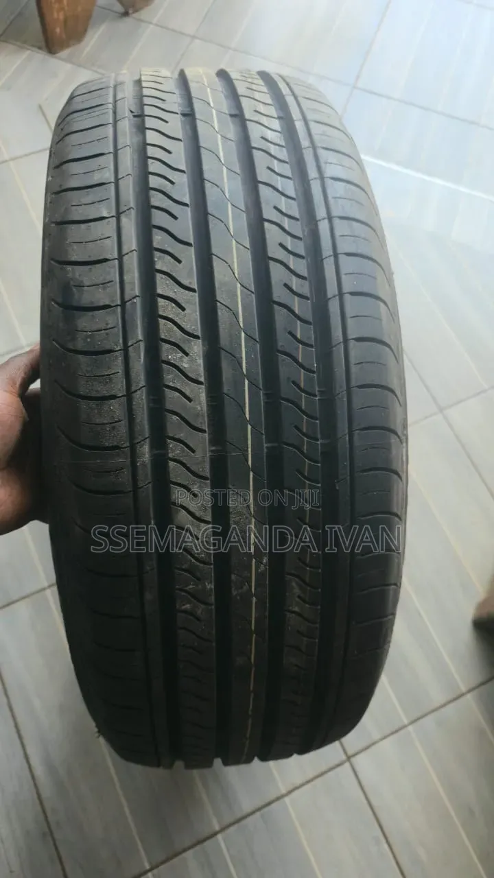 225/50r17 MRF Ecotred Tyre Made in India