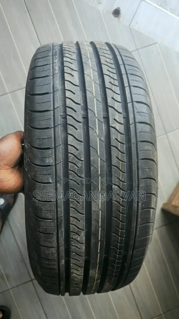 225/50r17 MRF Ecotred Tyre Made in India