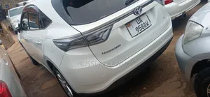Toyota Harrier 2019 White