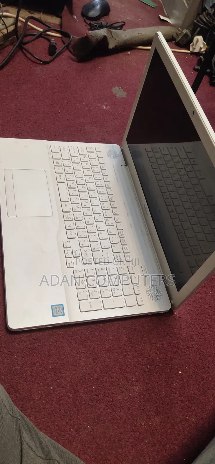 Laptop Fujitsu Lifebook AH502 8GB Intel Core i7 HDD 500GB