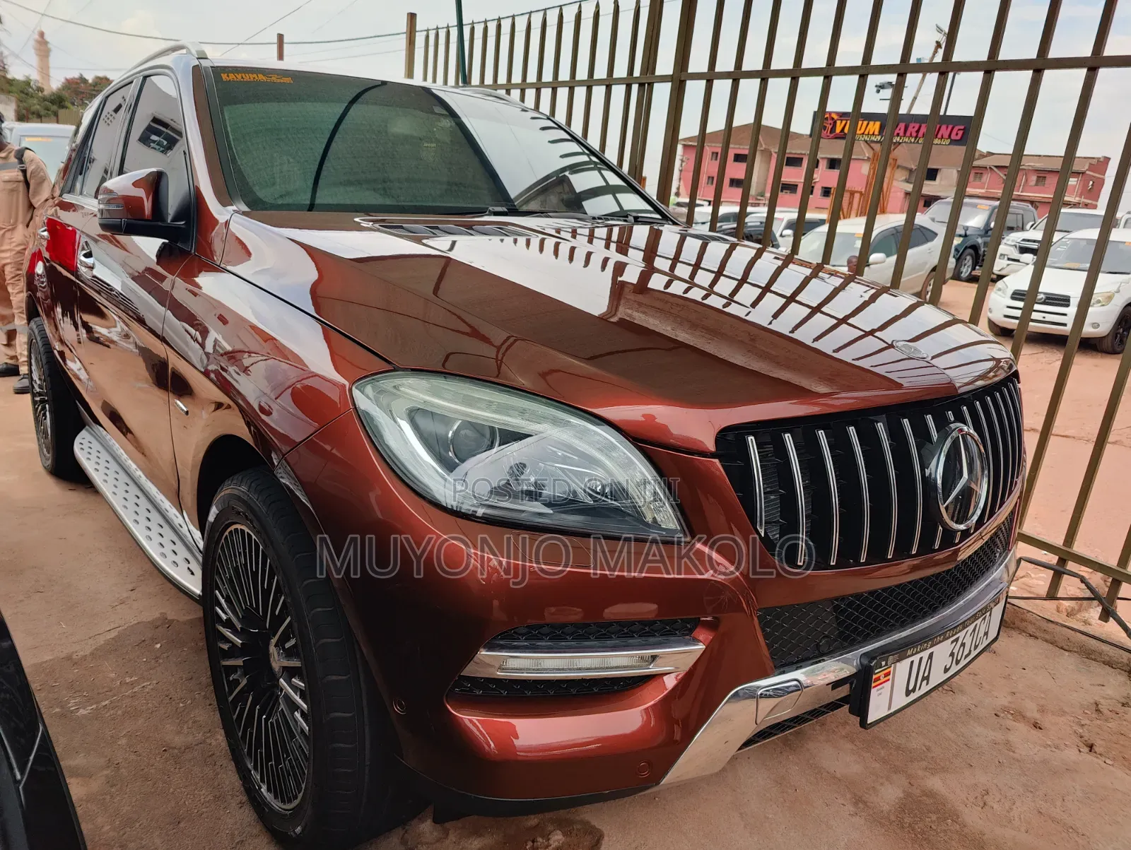 Mercedes-Benz M Class 2014 Brown