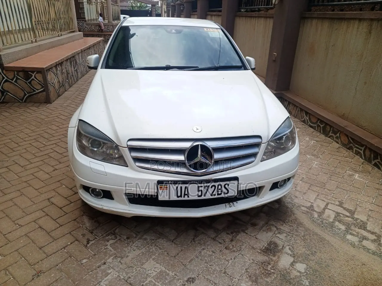 Mercedes-Benz C200 2010 White