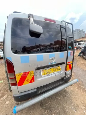 Toyota HiAce 2008 Silver