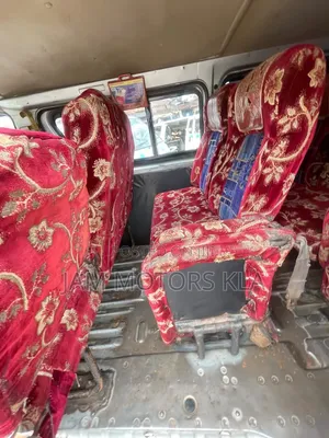 Toyota HiAce 2008 Silver