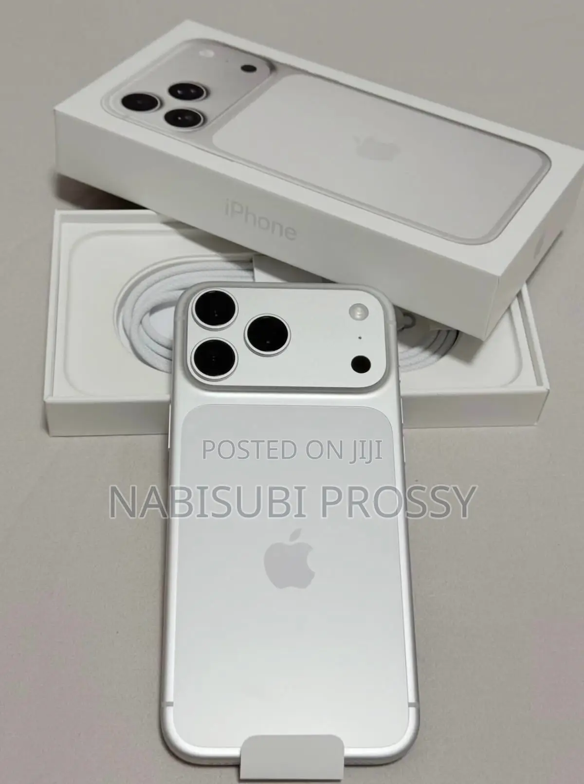 New Apple iPhone 17 Pro Max 256 GB Silver