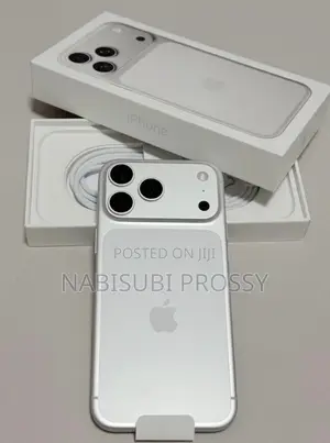 New Apple iPhone 17 Pro Max 256 GB Silver