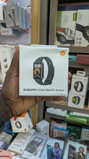 XIAOMI Smart Band 11 Active, 14-Day Battery Life, 5ATM Waterproof