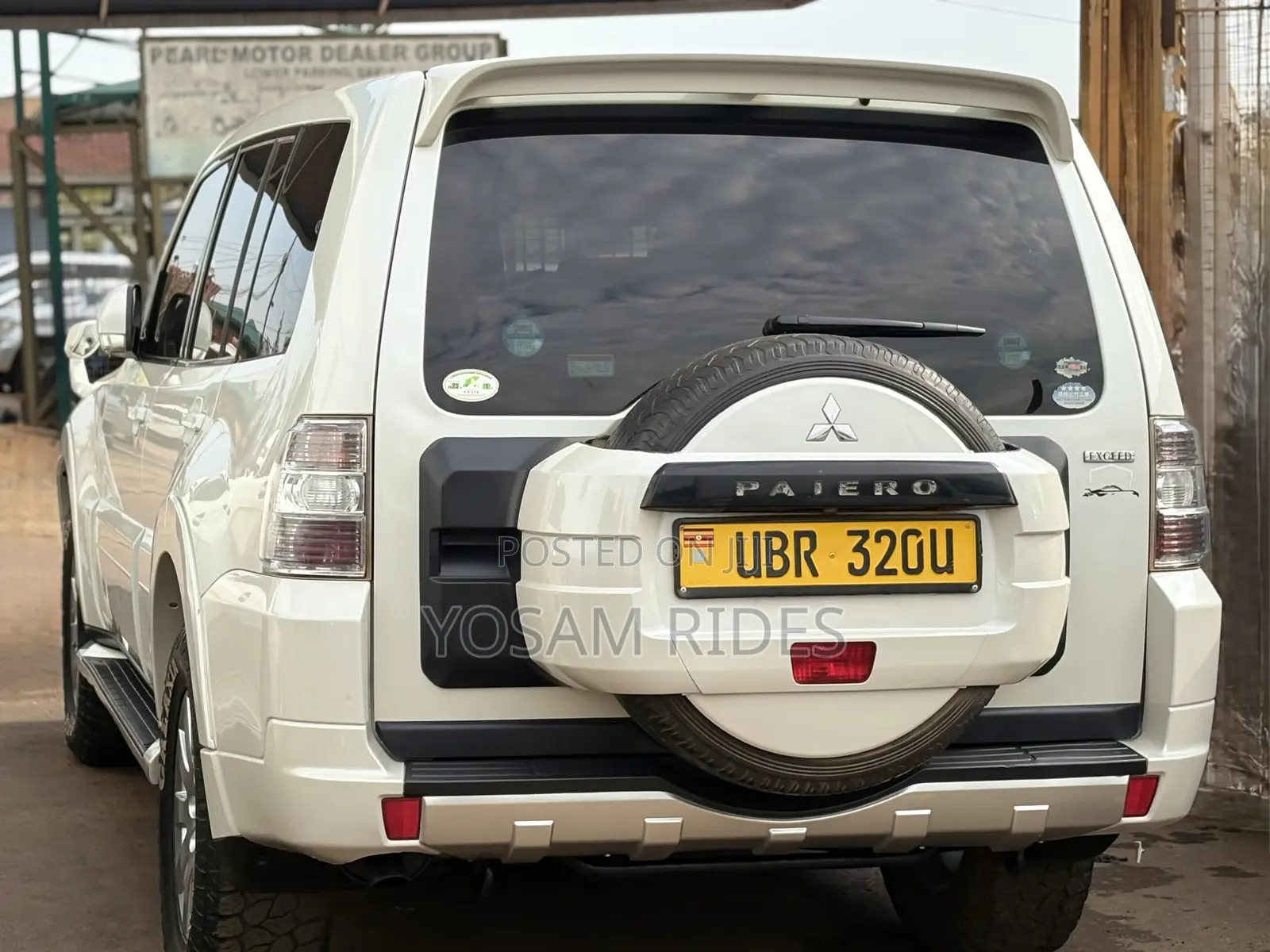 Mitsubishi Pajero V80 3.0 VR-I 2013 White