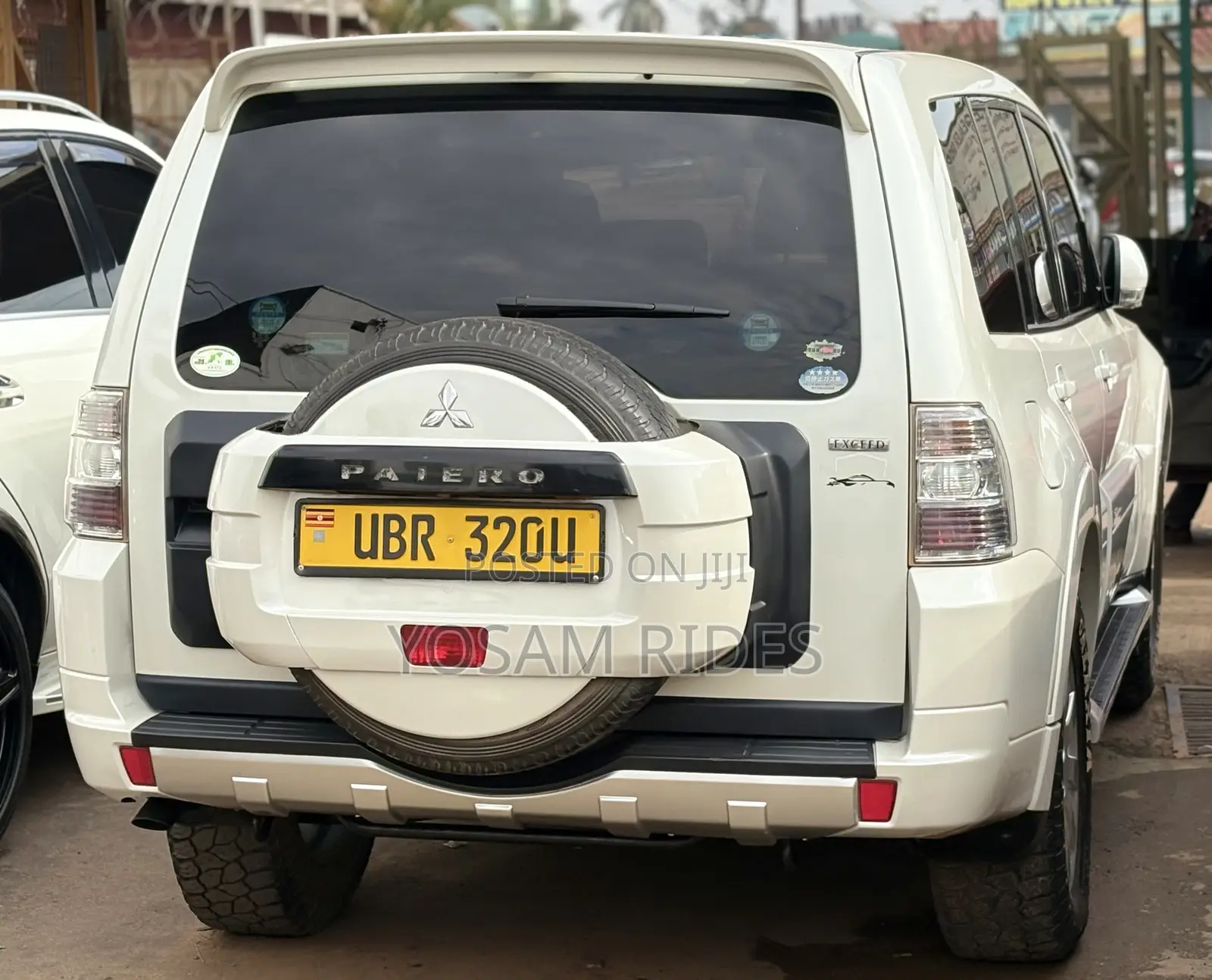 Mitsubishi Pajero V80 3.0 VR-I 2013 White