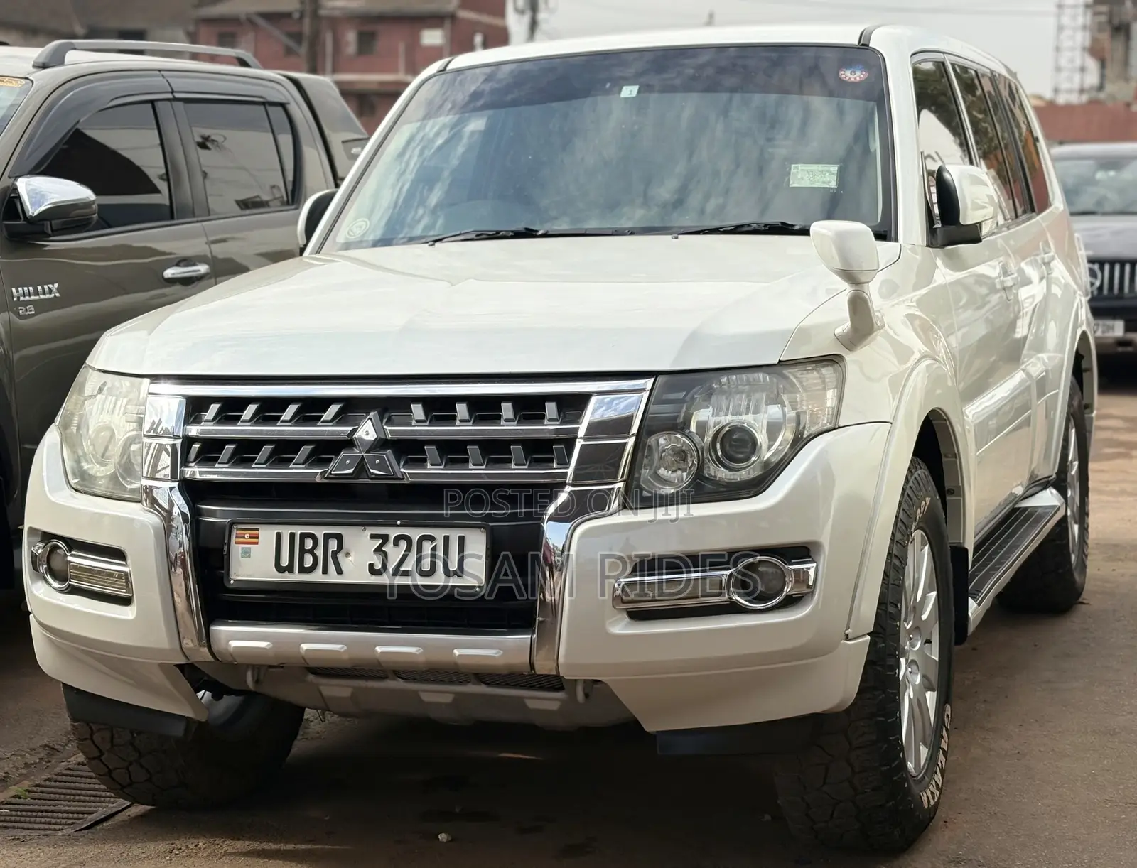 Mitsubishi Pajero V80 3.0 VR-I 2013 White