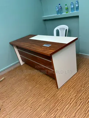 Extra Ordinary Tables