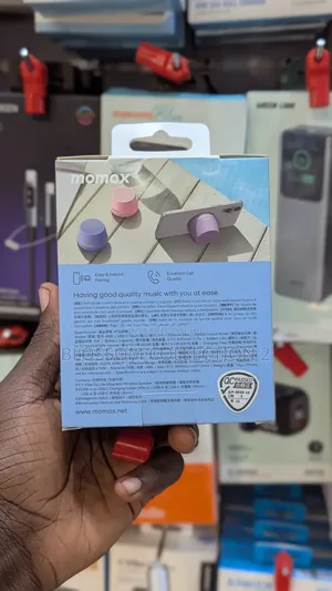 Momax Vibe Go Lite Magnetic Portable True Wireless Speaker
