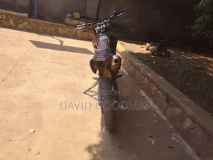 Honda 2005 Black