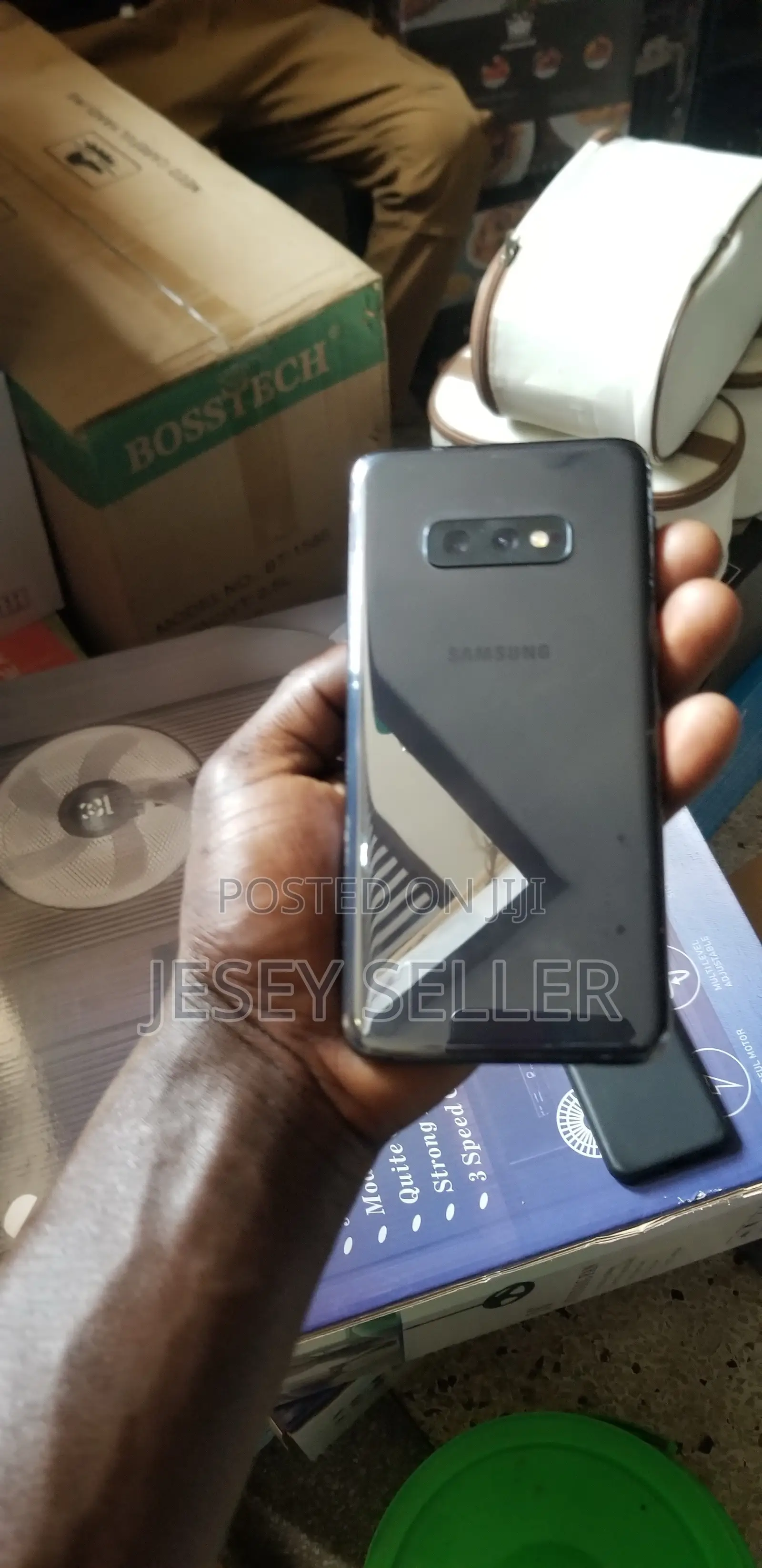 Samsung Galaxy S10e 128 GB Black