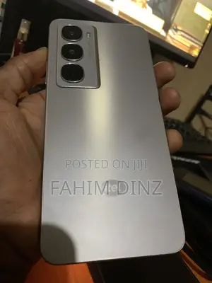 Itel City 100 128 GB Gray