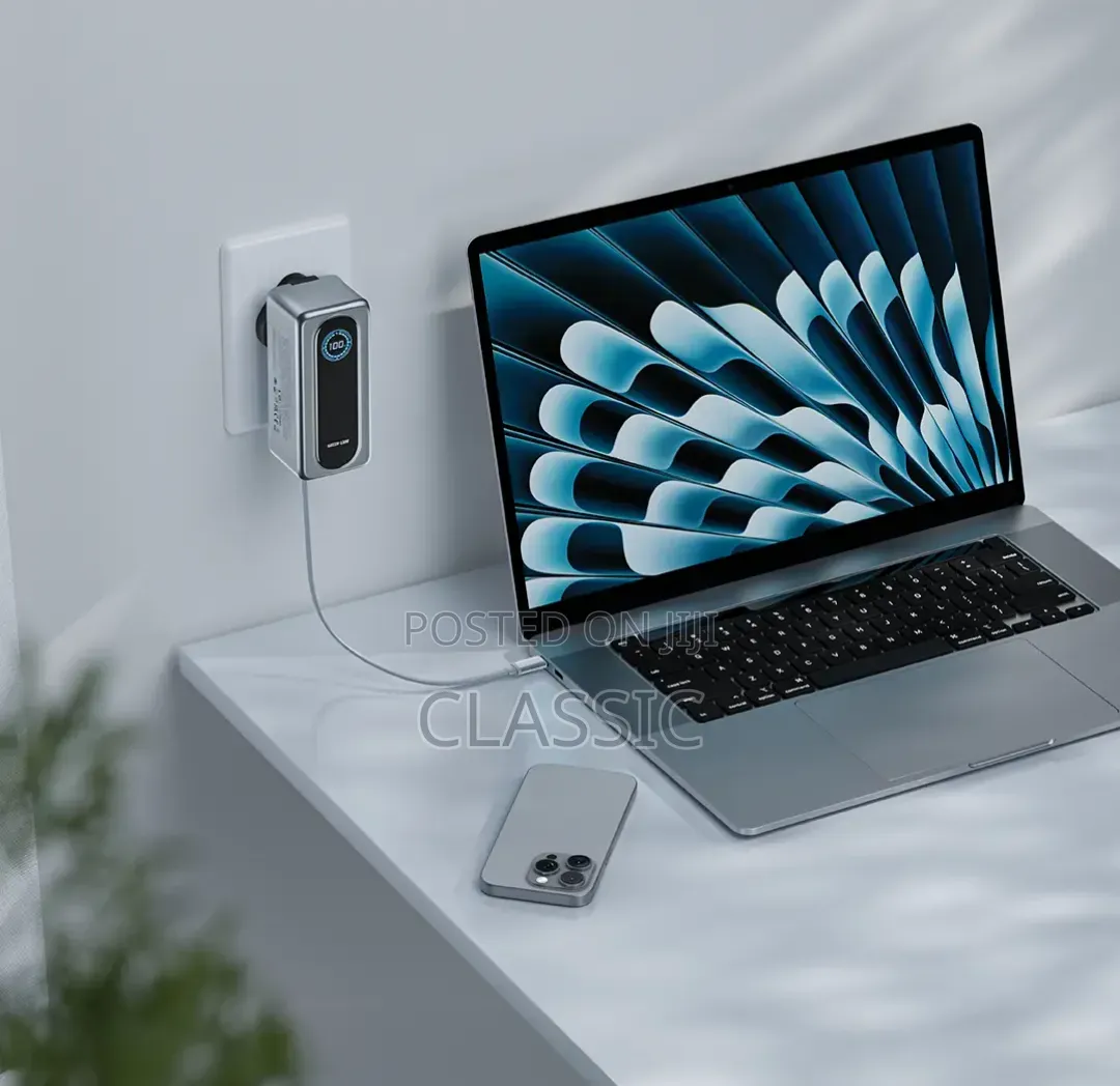 Green Lion Evera 15000mAh 67W Power Bank and Charger