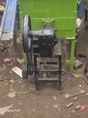 Horizontal Feeds Mixer.