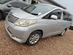 Toyota Alphard 2010 Silver