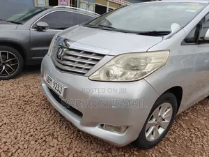 Toyota Alphard 2010 Silver