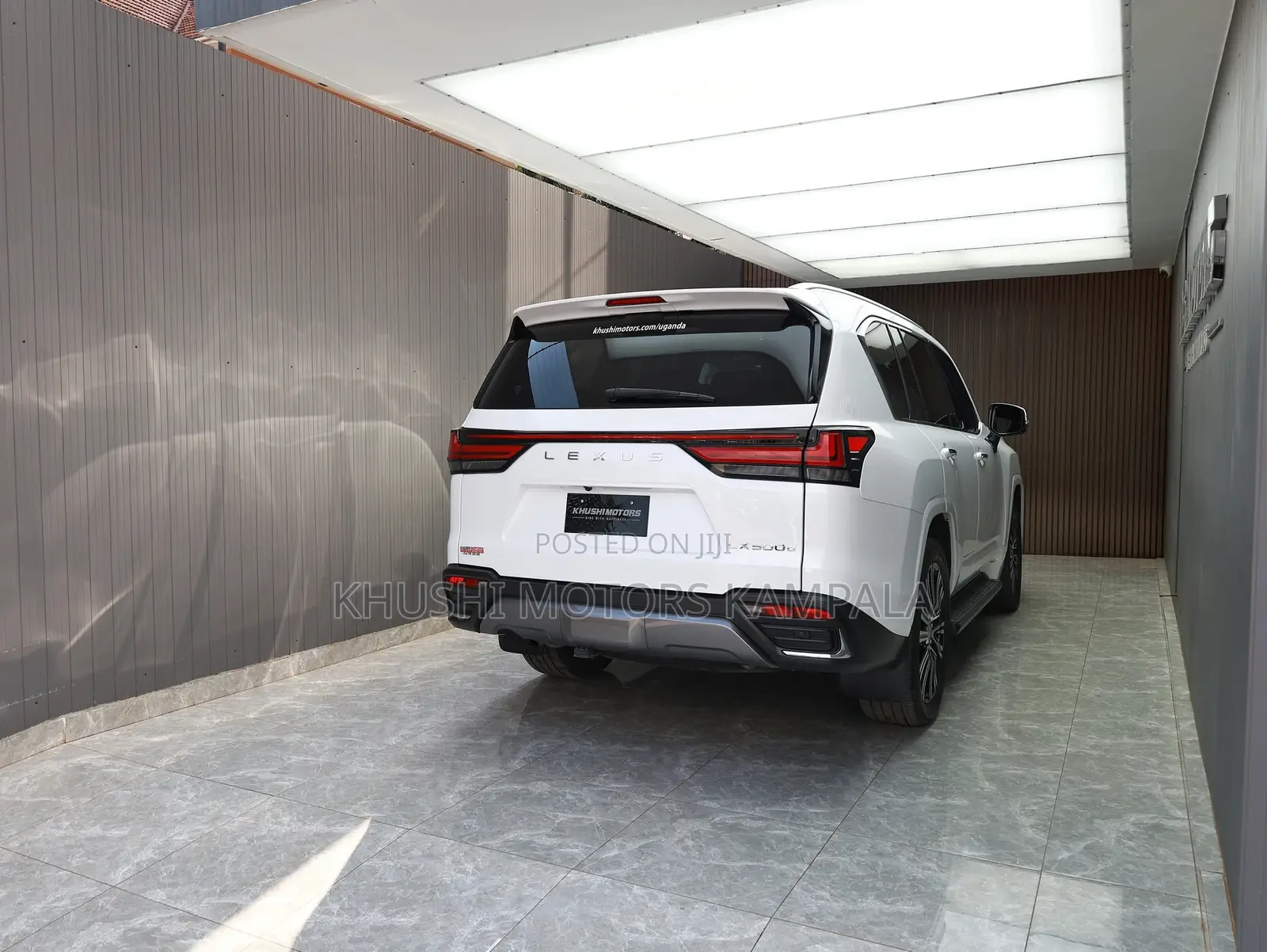 Lexus LX 500d 2022 White