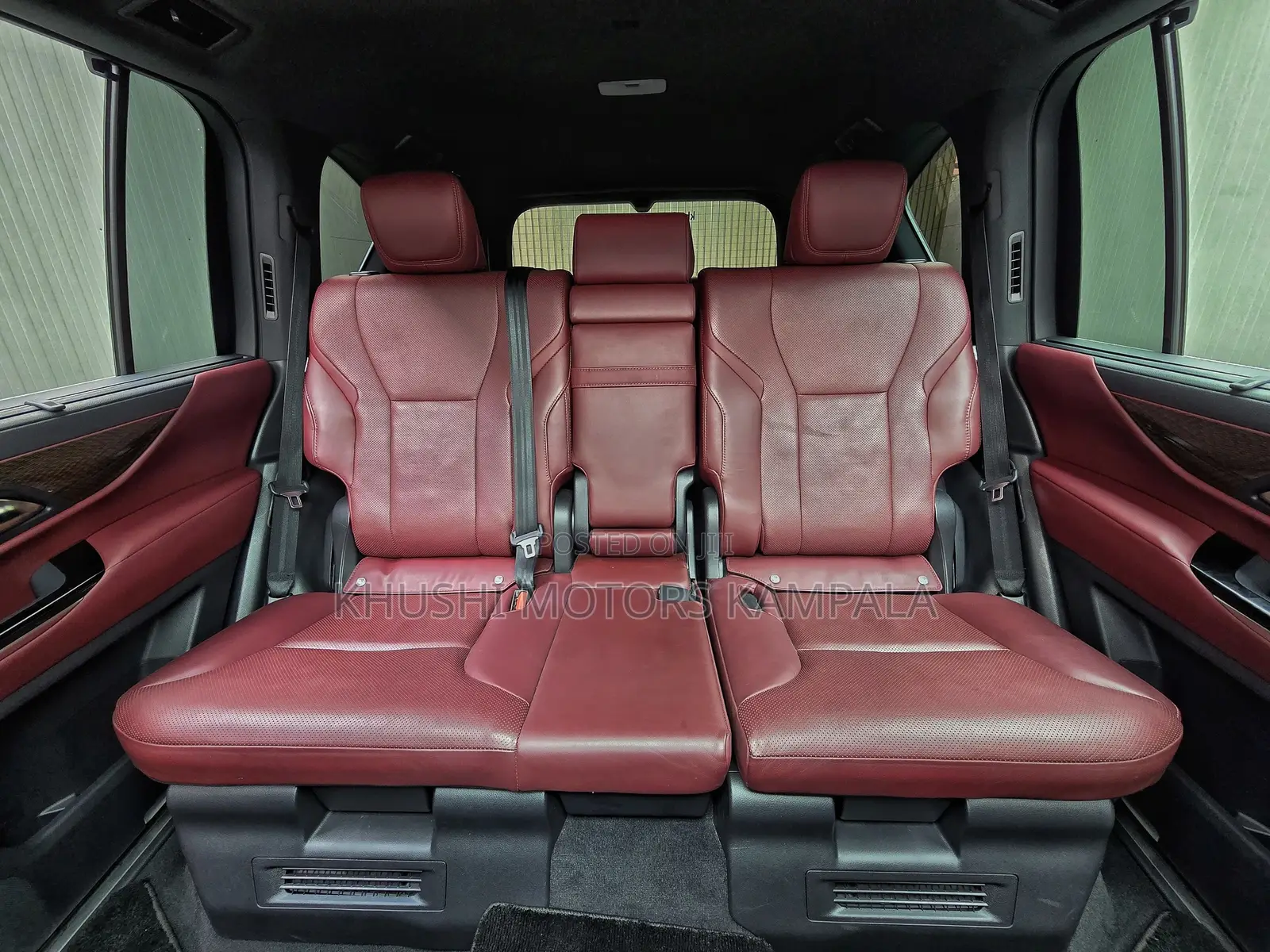 Lexus LX 500d 2022 White