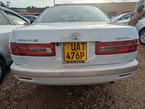 Toyota Premio 2002 White