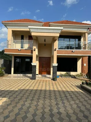 5bdrm House in Kira Shimon At 750M, Kawempe for sale