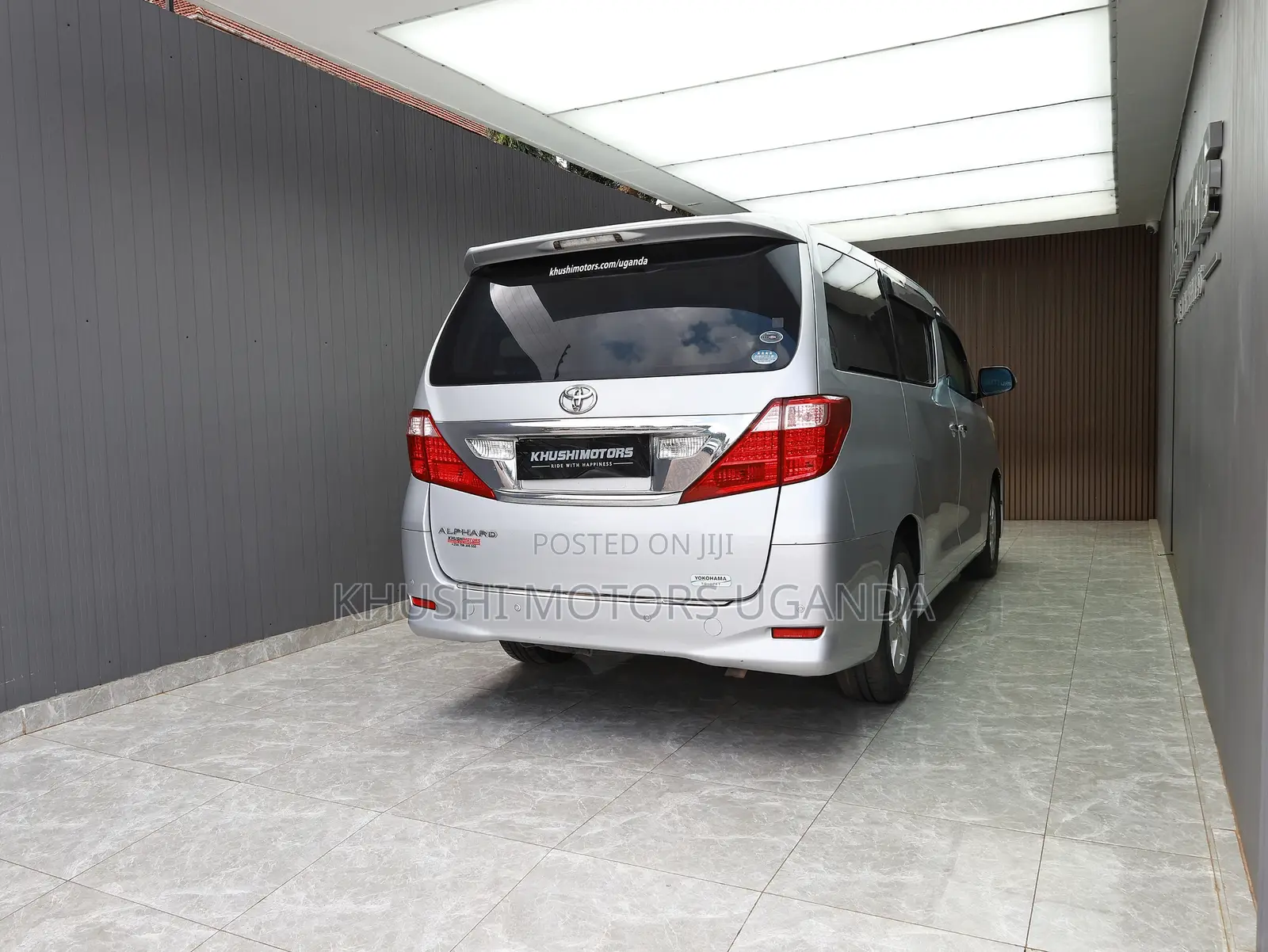 Toyota Alphard 2.4 Petrol FWD 2010 Silver