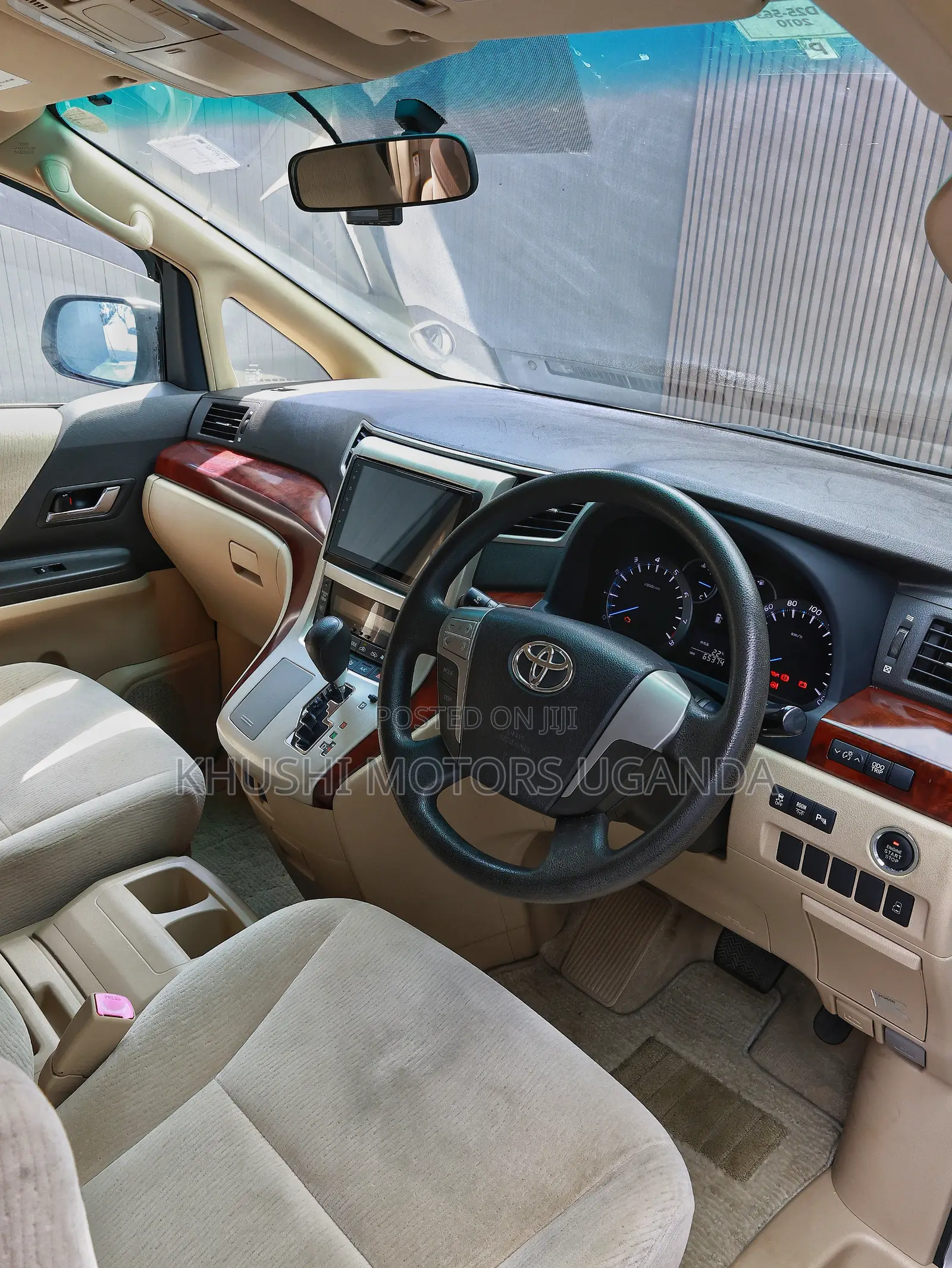Toyota Alphard 2.4 Petrol FWD 2010 Silver