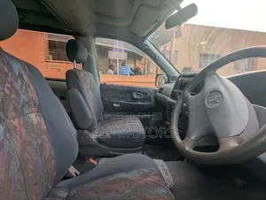 Toyota Noah 2001 Silver