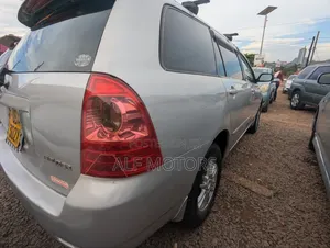 Toyota Corolla Fielder 2006 Silver