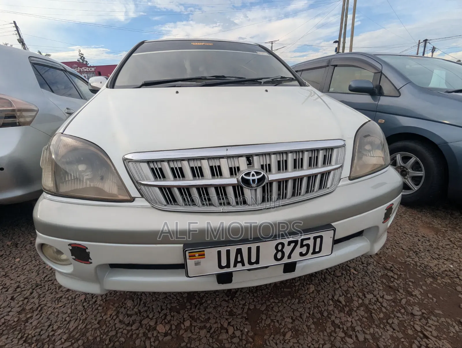 Toyota Nadia 2000 White