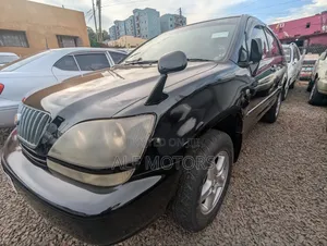 Toyota Harrier 2000 Black