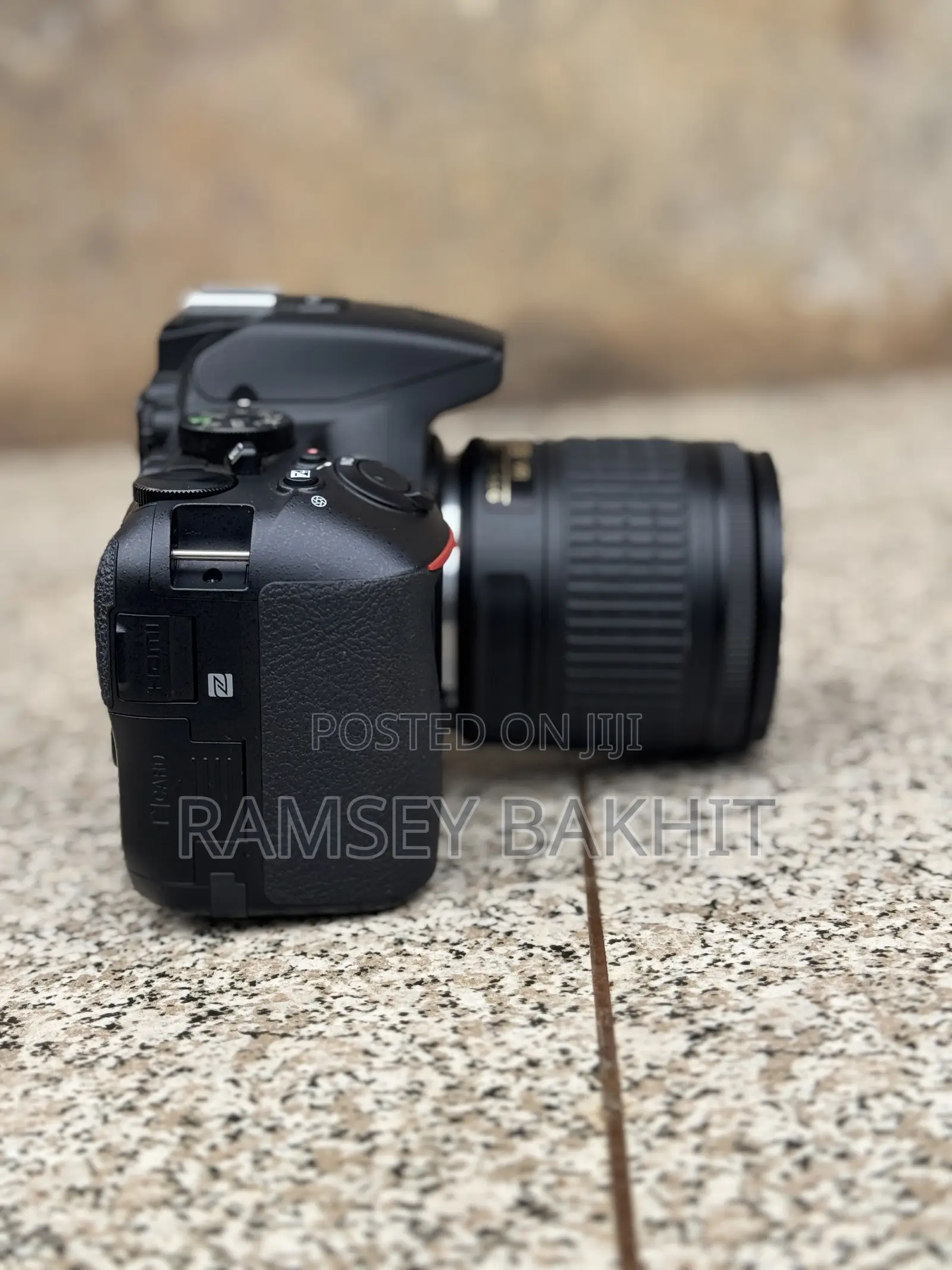 Nikkon D5600 With 18-55mm Lens