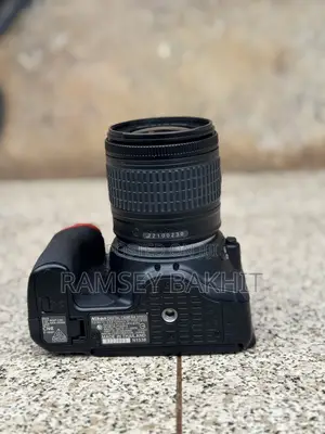 Nikkon D5600 With 18-55mm Lens