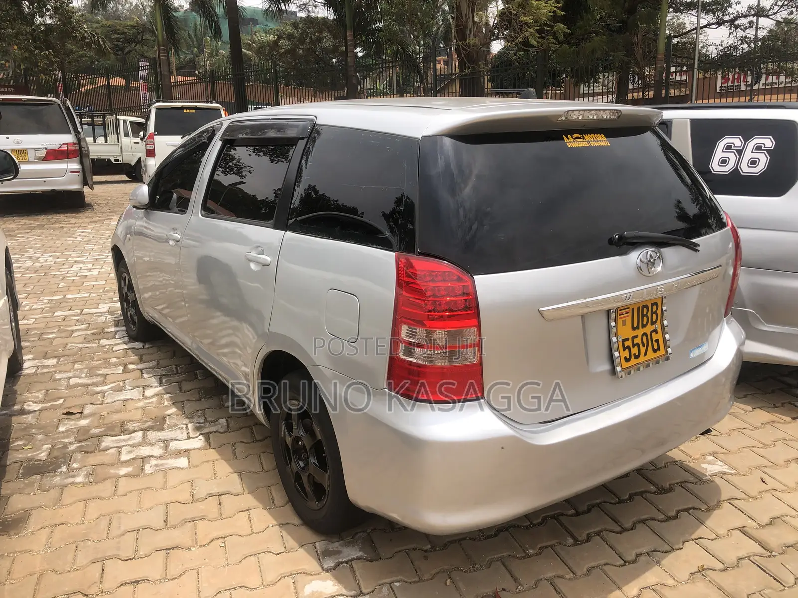 Toyota Wish 2003 Silver