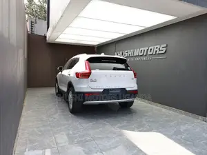 Volvo XC40 2019 White